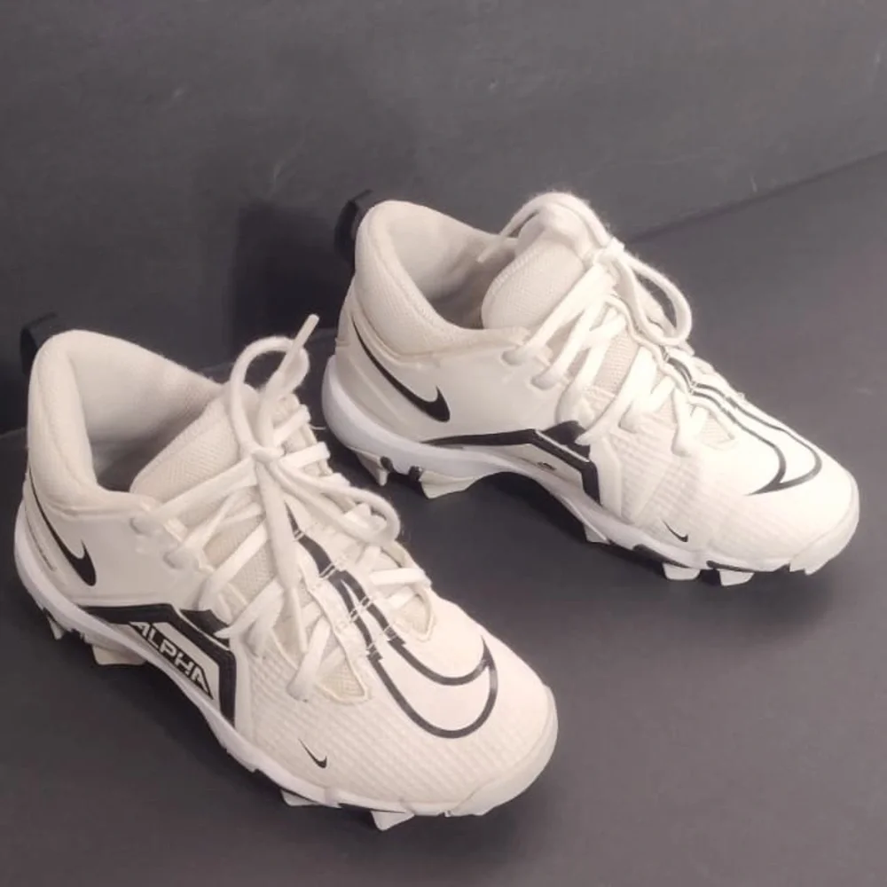 White Athletic Shoes with Black Accents size 13c kids pre owned Exellent cond